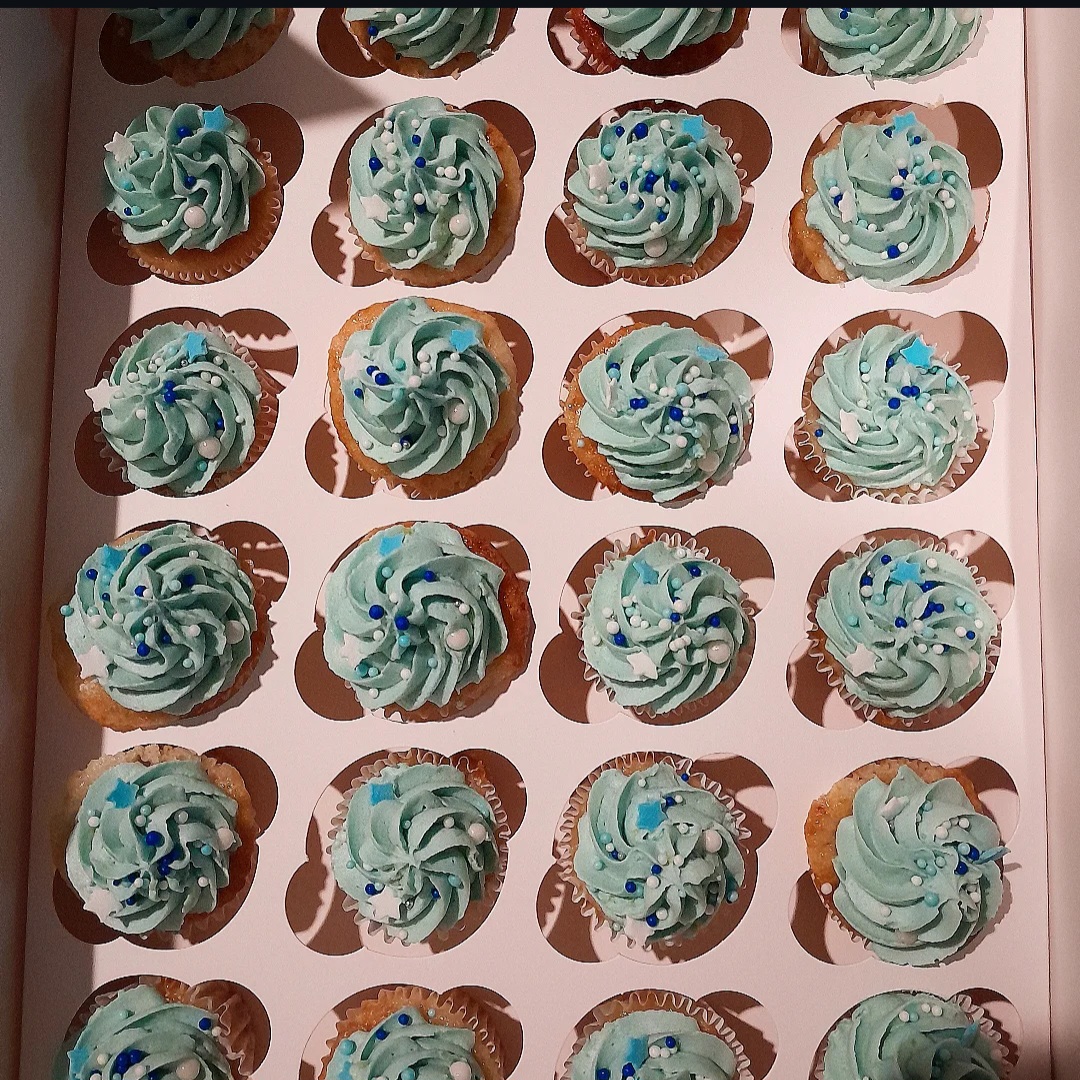 Gluten and dairy free vanilla cupcakes with lemon vanilla buttercream